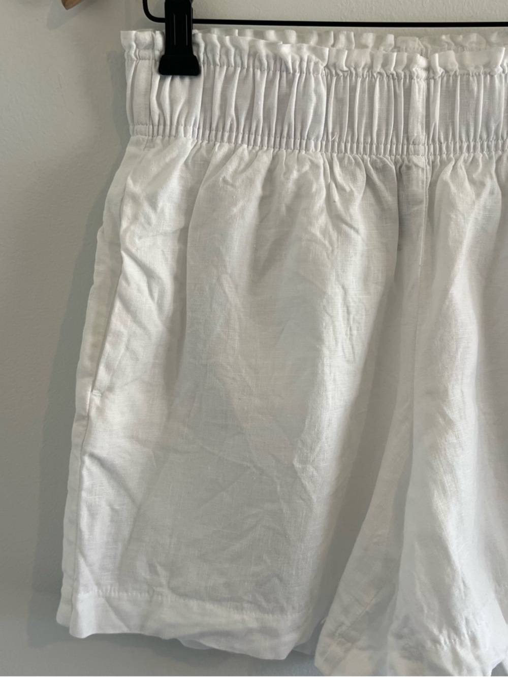 Quince White High-Waist Linen Shorts - Picture 7 of 8